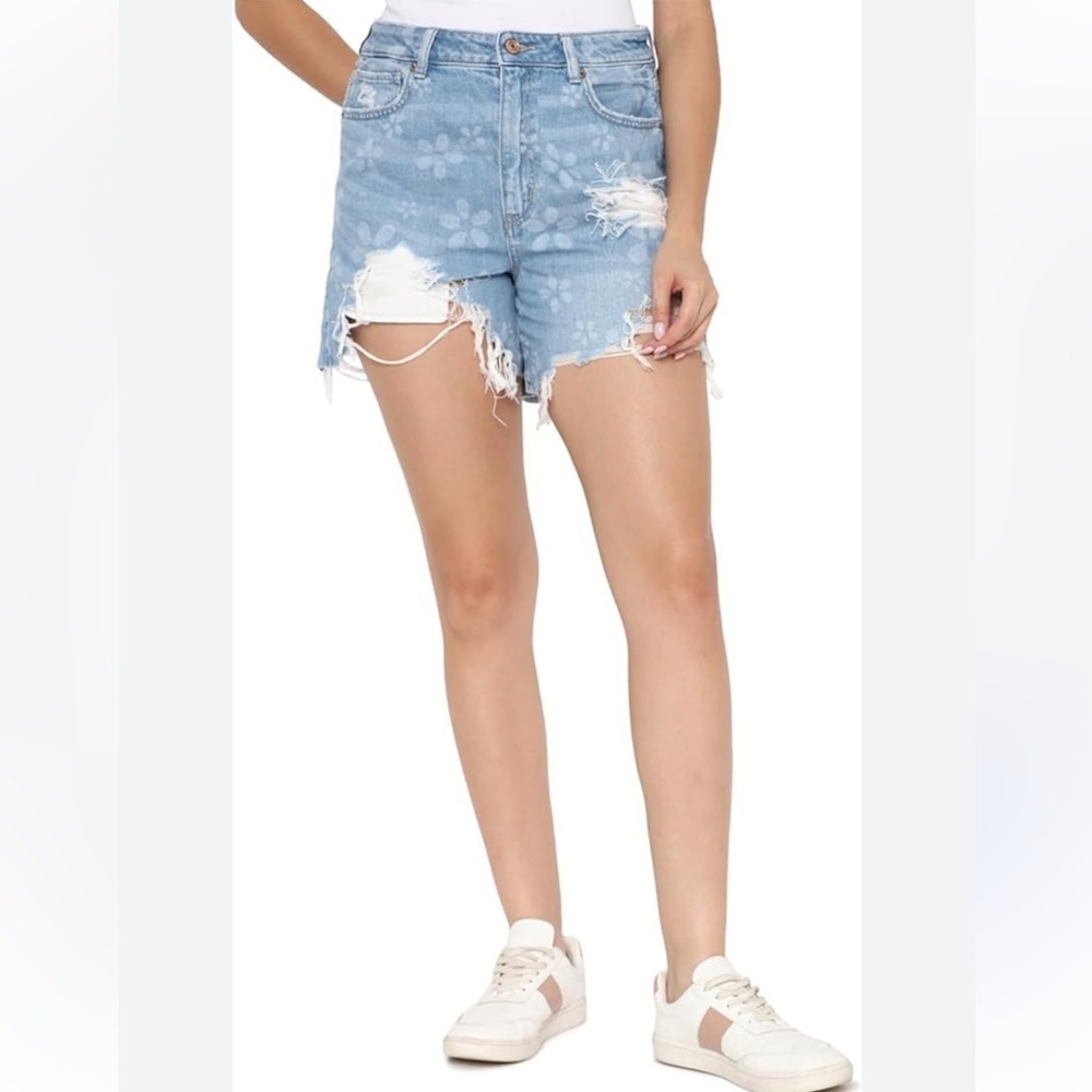 American Eagle Sz 18 Jean ripped shorts daisies print‎